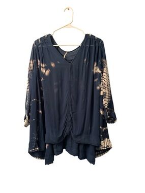 Free People Top “Tie Me Down” Sheer Tie Dye Tunic Blue Dolman Sleeve Size Small